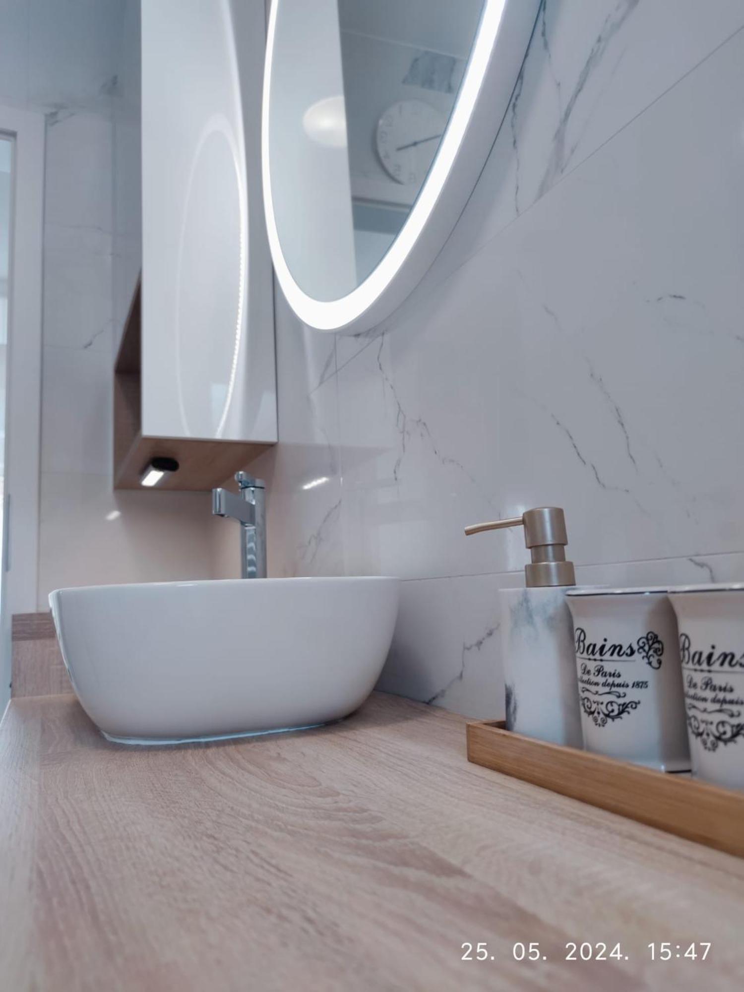Lumani Apartment Zagreb With Free Parking Εξωτερικό φωτογραφία